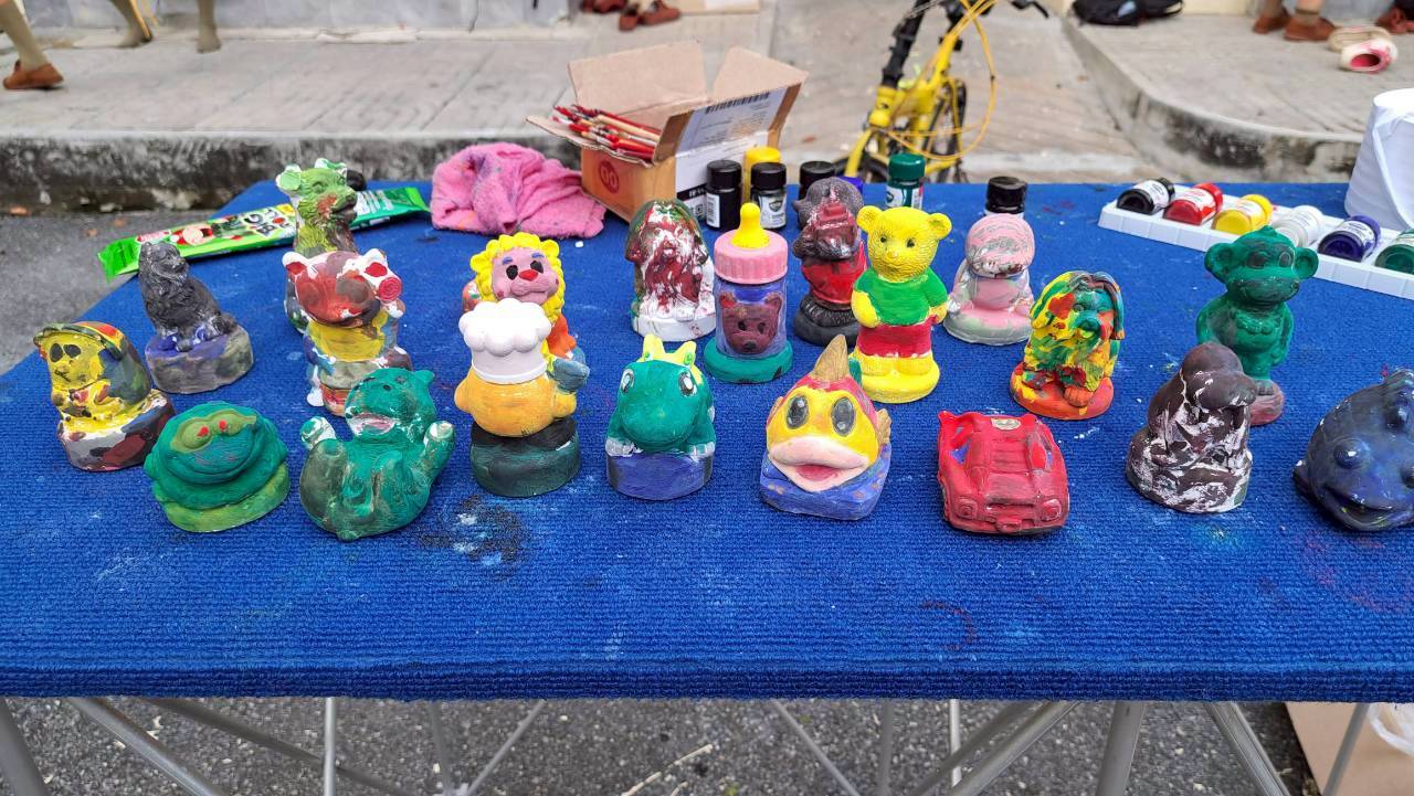 แต้มสีเติมฝัน