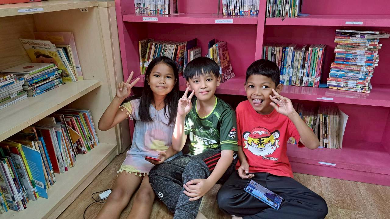 ภาพบรรยากาศผู้เข้าใช้บริการในวันหยุด #วันรัฐธรรมนูญ