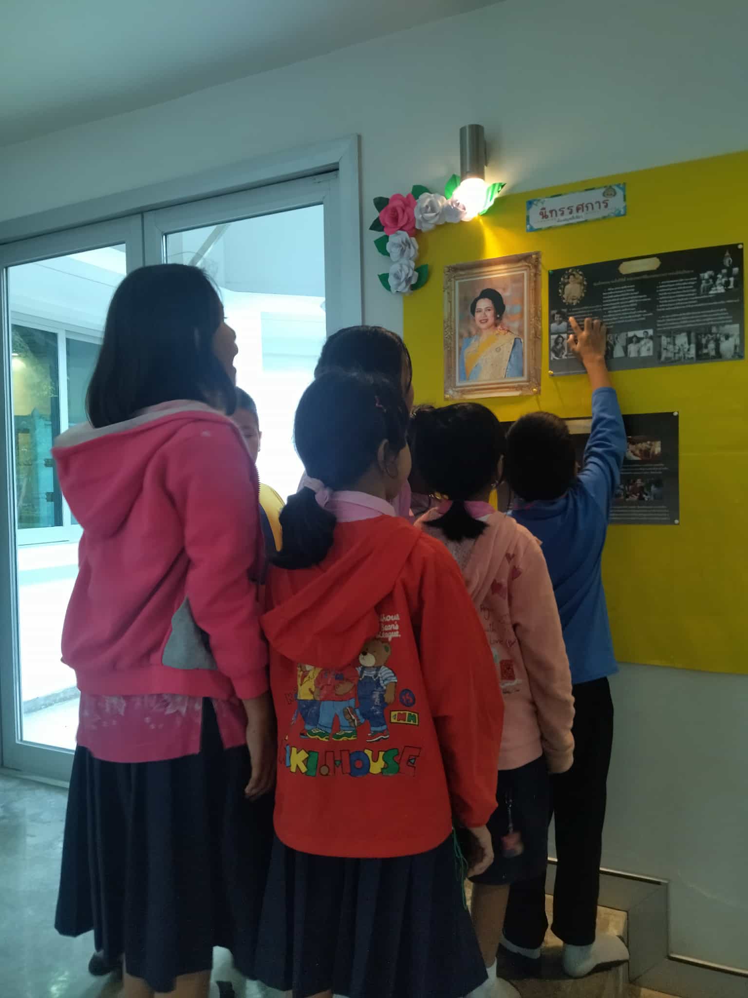 ย้อนรอยพระราชประวัติและพระราชกรณียกิจของสมเด็จพระนางเจ้าสิริกิติ์ พระบรมราชินีนาถ พระบรมราชชนนีพันปีหลวง